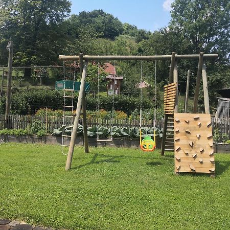 Hotel Glamping Naselje Zeleni Turizem Makole Exterior foto